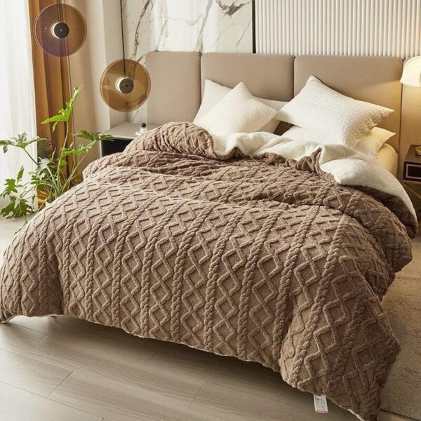 5 Piece Geometric Fluffy Fleece Comforter Set 18069 MK Bed Linen