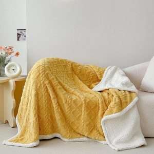 Geometric Fluffy Throw Blanket (Queen) - Yellow
